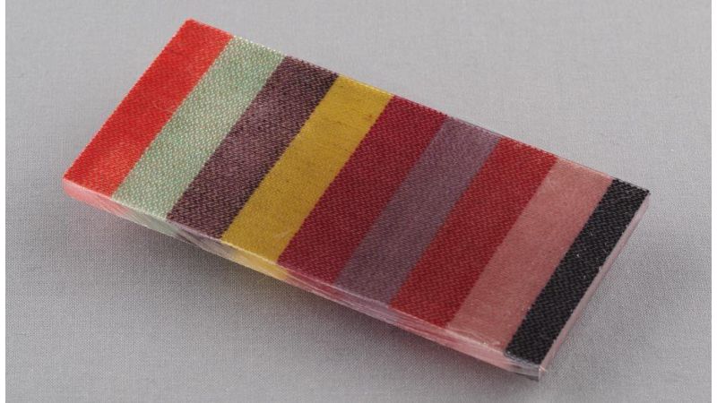 Plate inclusion fabric transat motifs