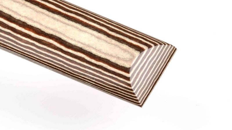 Komprimiertes Papier - natürliche Materialien und 100% recycelt
