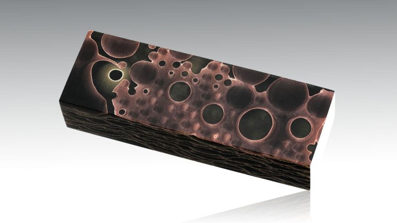 Edle "Mond" - Metallgas und Epoxidharz - für Messer