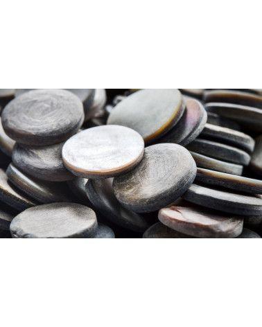 Pions de nacre : blanche, noir, jaune (lot de 100grs)