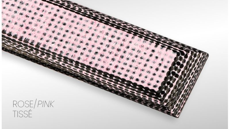 Black and coloured woven carbon fiber - classic: resistant and lightweight