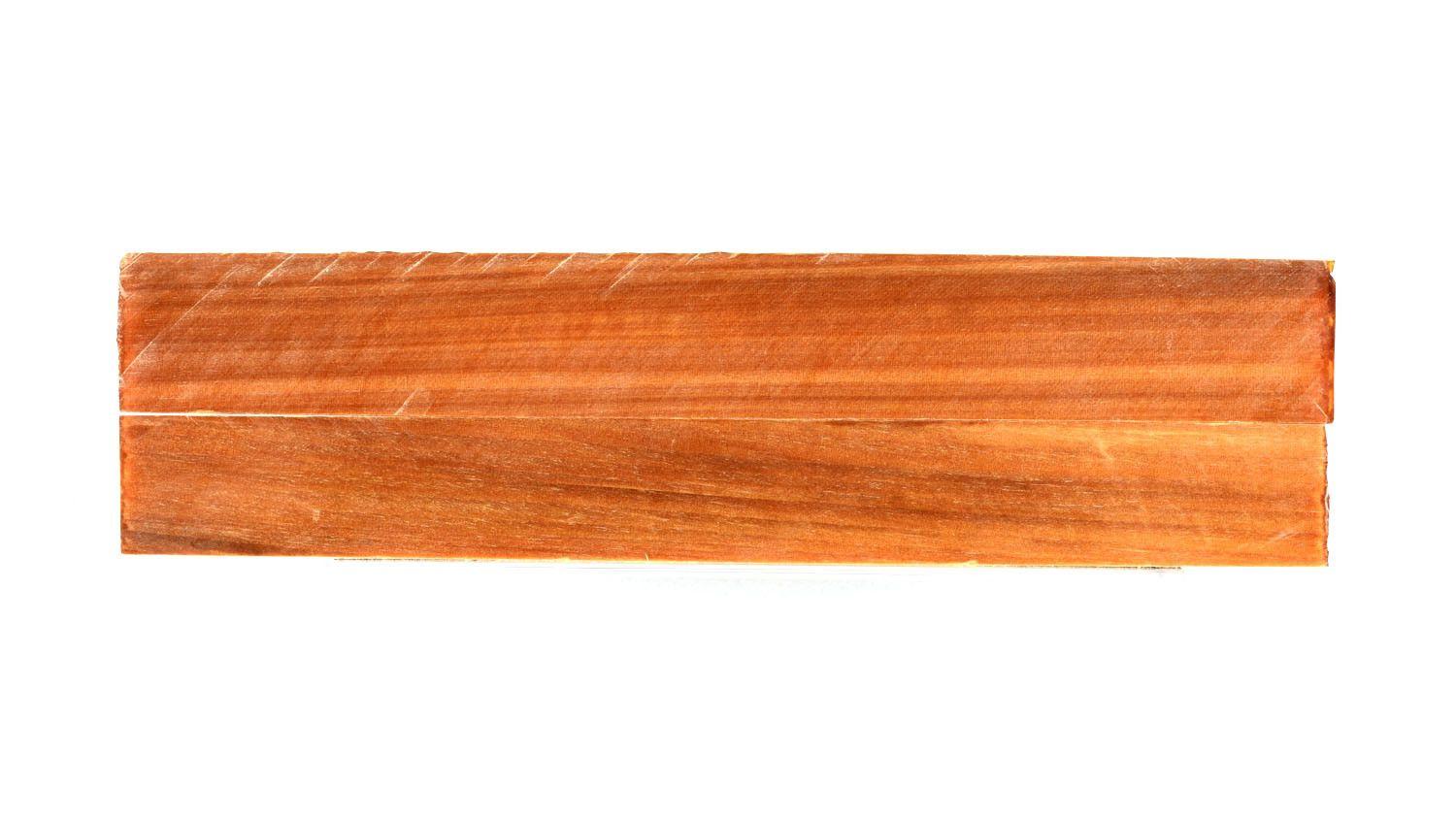 22040086