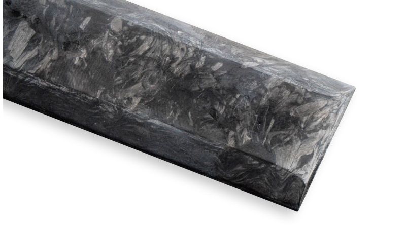 Carbonos de Damasco forjados - Pequeño fragmento de carbono y resina epoxi