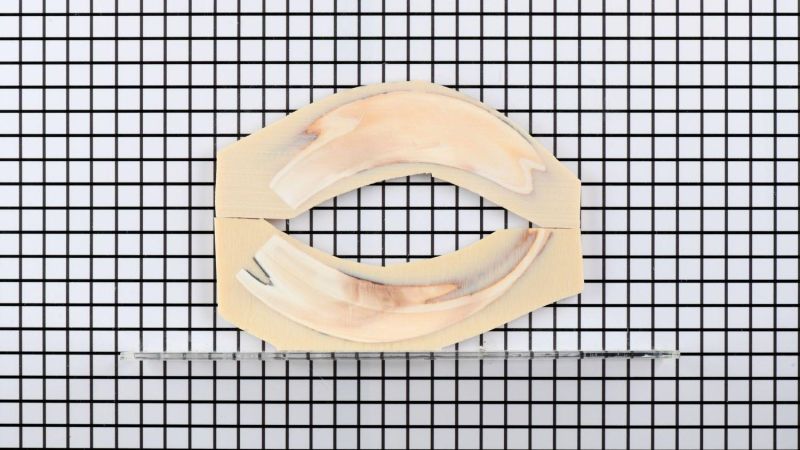 Mango de colmillo de facocero estabilizado sin pulir - resina beige