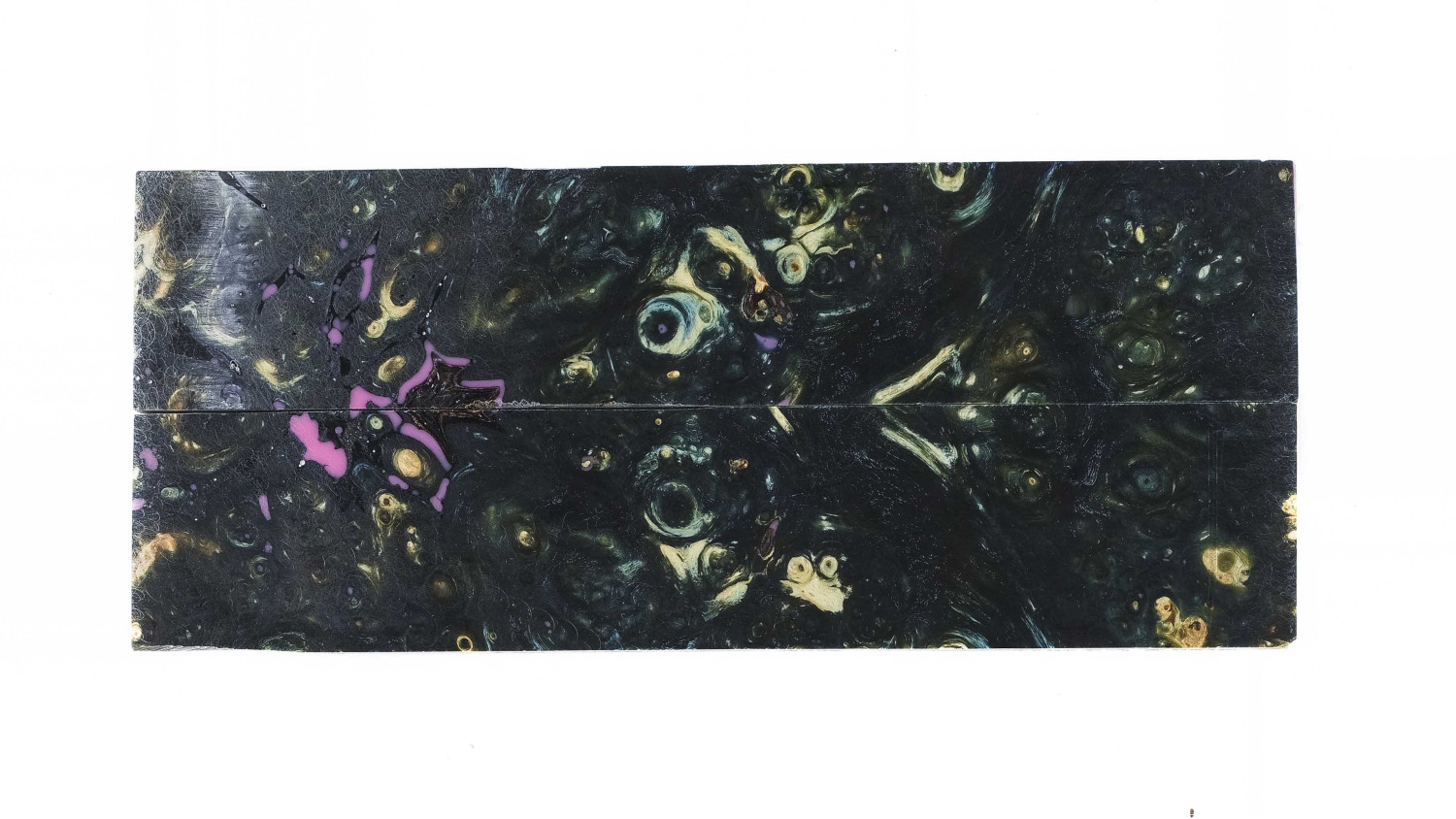 25090142