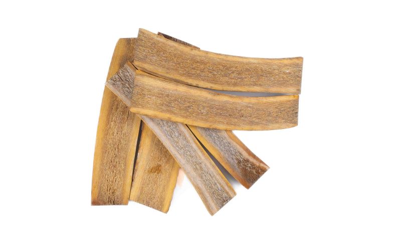 Mango de asta de ciervo - teñido claro - coloración realizada en Francia