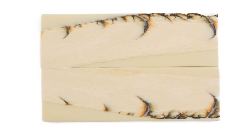 Manche pulpe d'ivoire de mammouth stabilisé résine beige | Fossile rare coutellerie | Mercorne