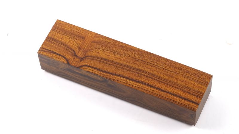 Bloc de bois de fer