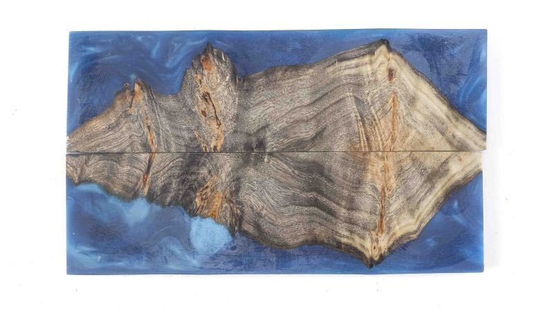 Manche M.B.R. loupe de peuplier et résine bleu nacrée
