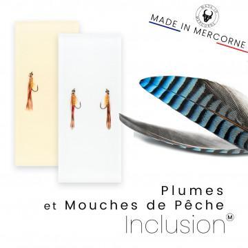 Plumas y moscas del melocotón